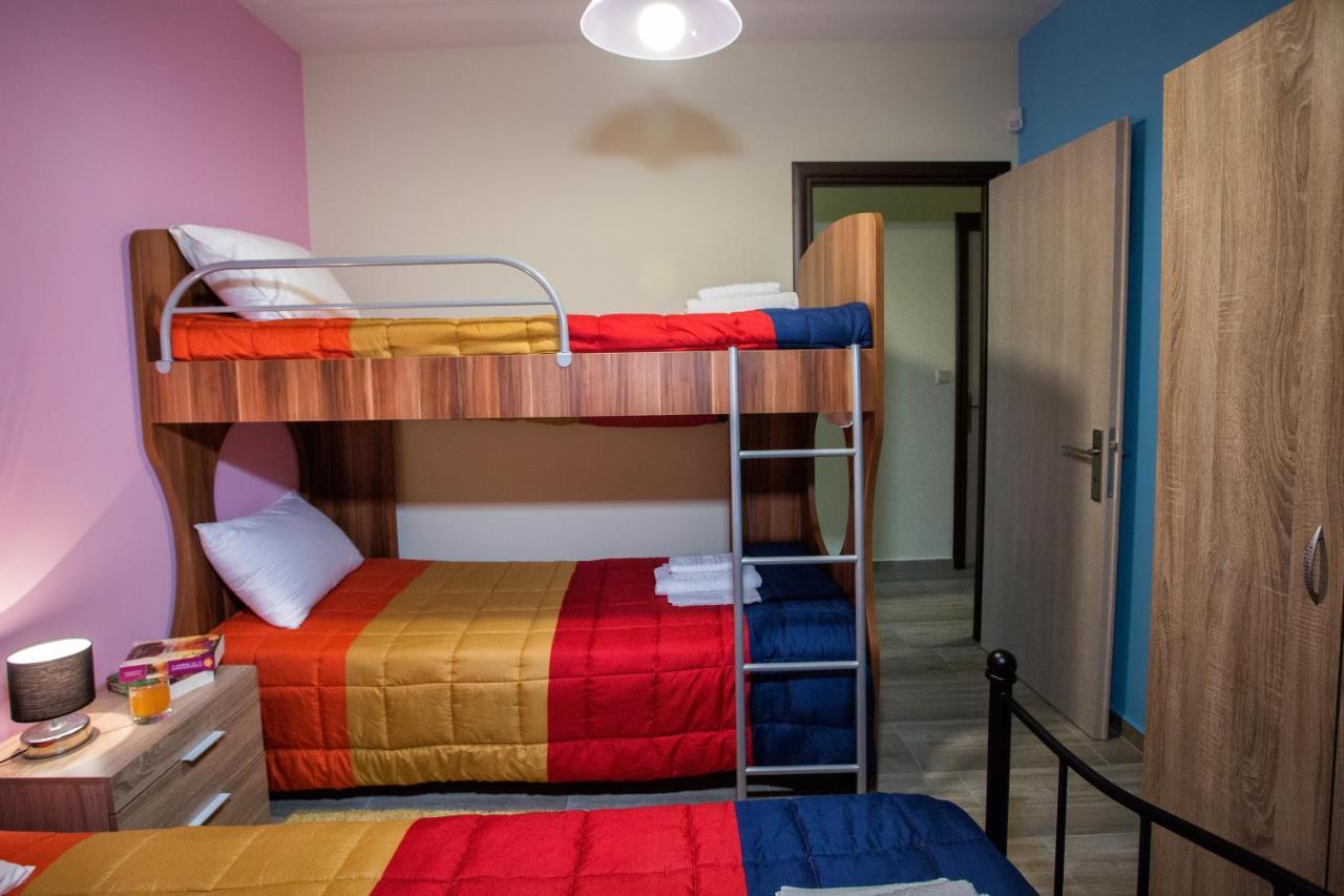 Апартаменты Peramos Rent House Неа-Перамос Экстерьер фото